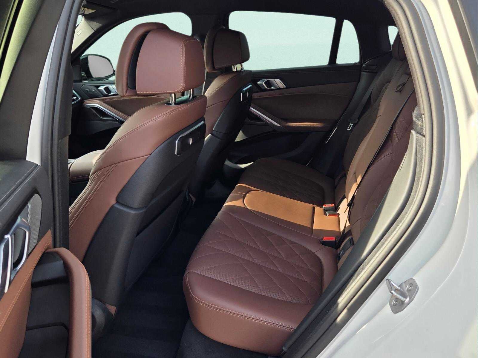 2026 BMW X6 xDrive40i xDrive40i