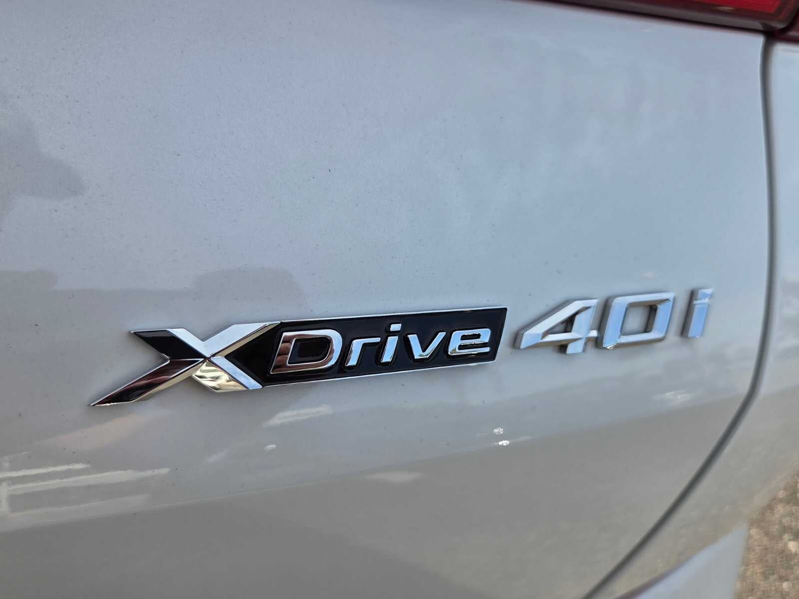 2026 BMW X6 xDrive40i xDrive40i