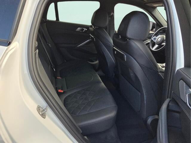 2026 BMW X6 xDrive40i xDrive40i