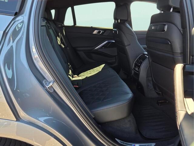 2027 BMW X6 xDrive40i xDrive40i