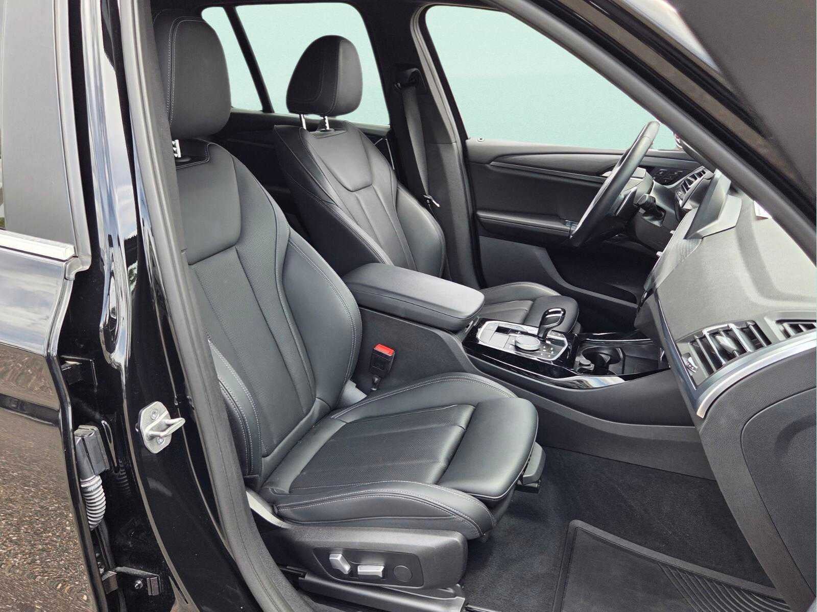 2023 BMW X3 sDrive30i sDrive30i