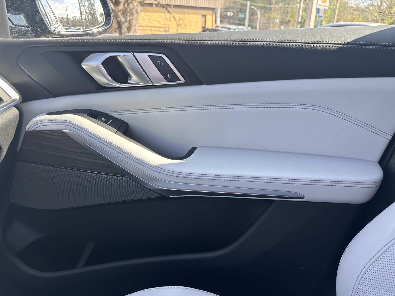 2026 BMW X5 xDrive50e xDrive50e