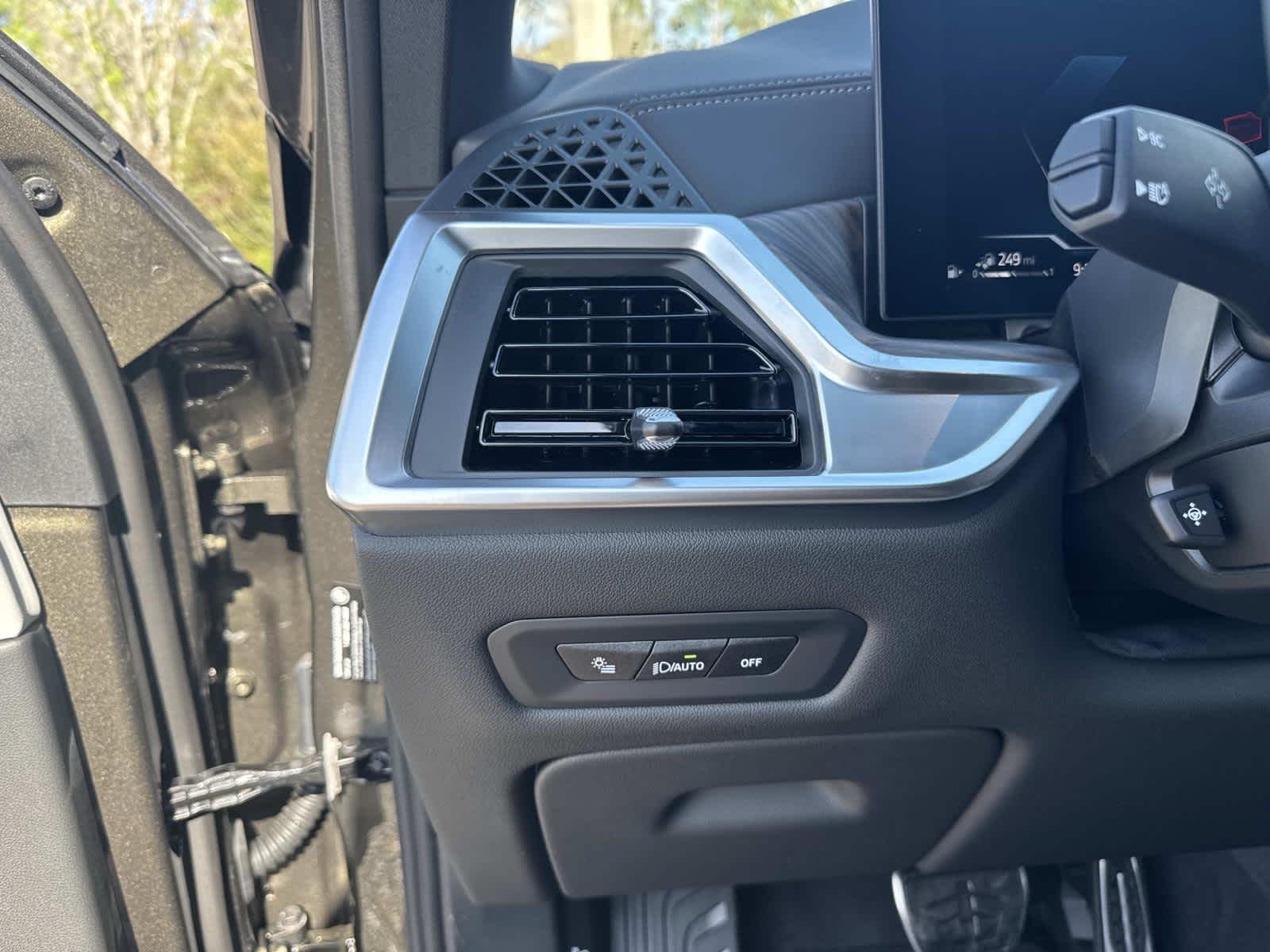 2026 BMW X5 xDrive50e xDrive50e