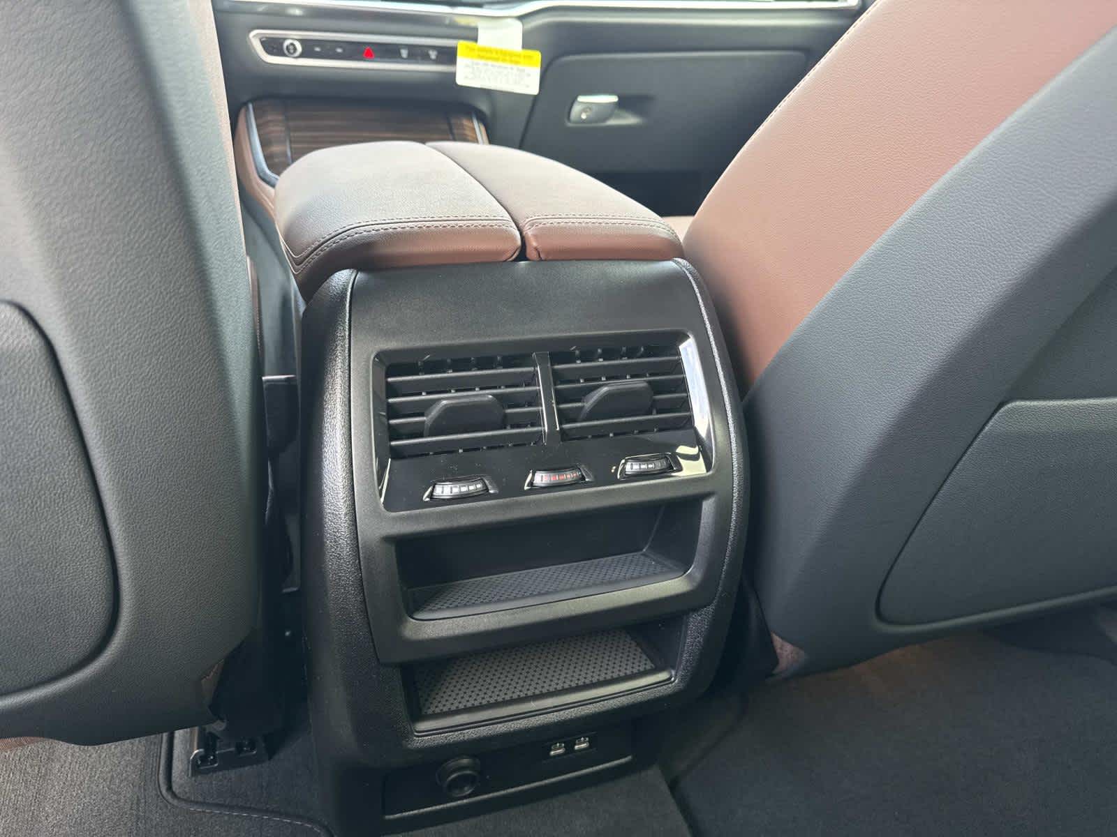 2026 BMW X5 xDrive50e xDrive50e