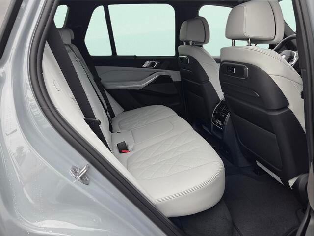 2026 BMW X5 xDrive50e xDrive50e