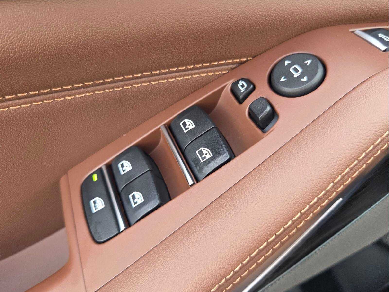 2026 BMW X5 xDrive50e xDrive50e