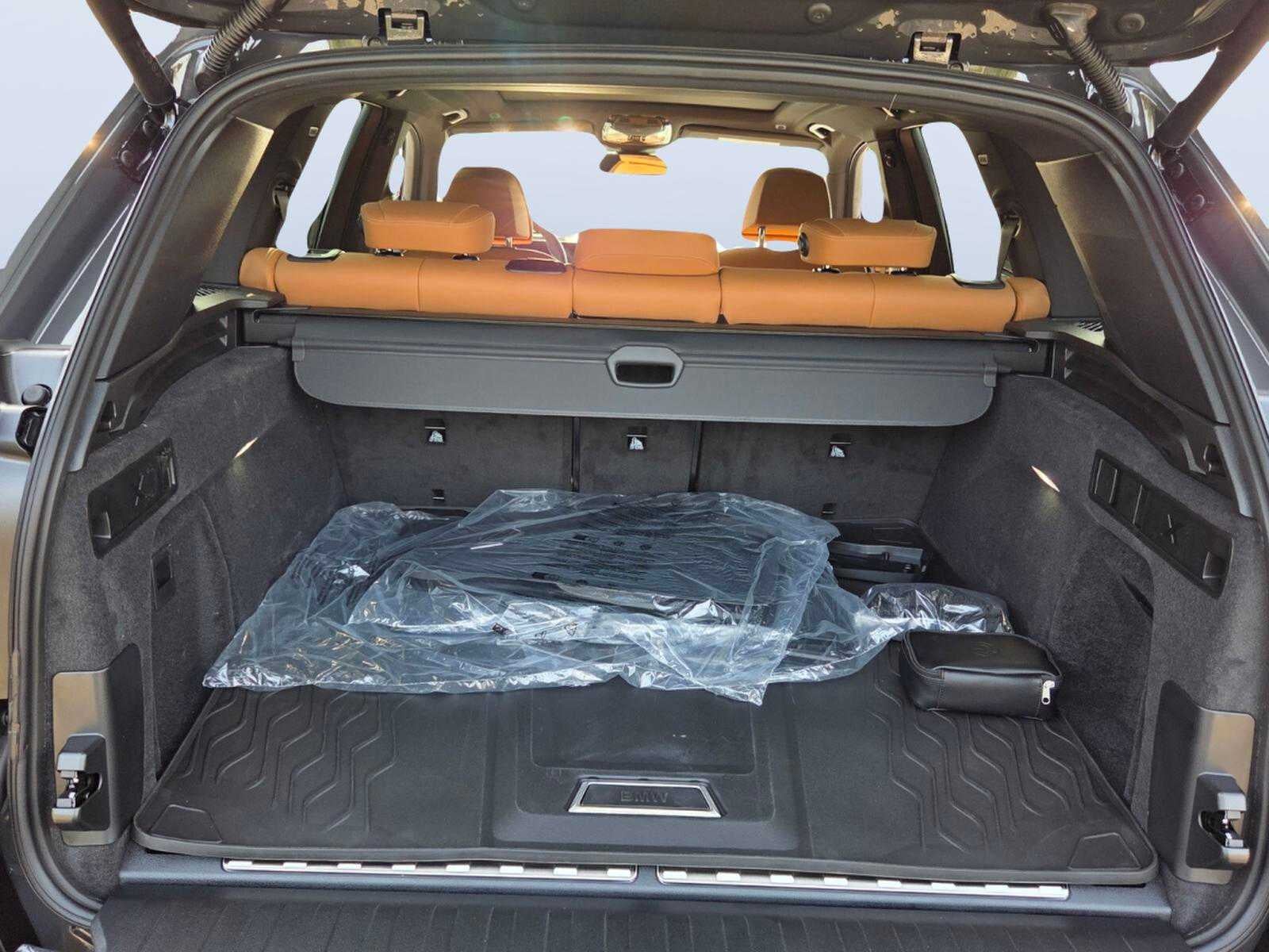 2026 BMW X5 xDrive50e xDrive50e