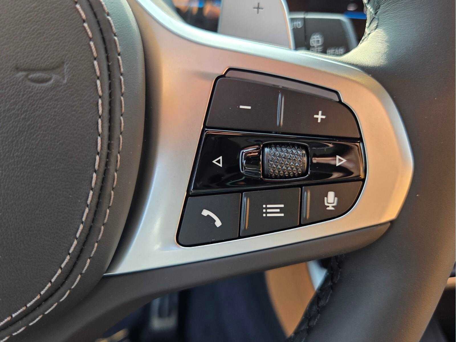 2026 BMW X5 xDrive50e xDrive50e