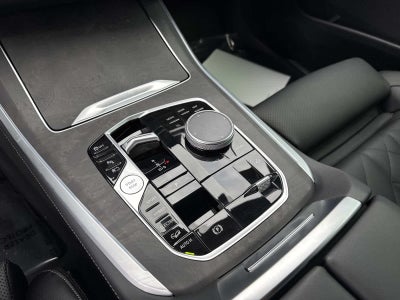 2025 BMW X5 xDrive50e