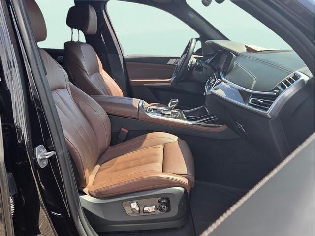 2020 BMW X7 M50i M50i