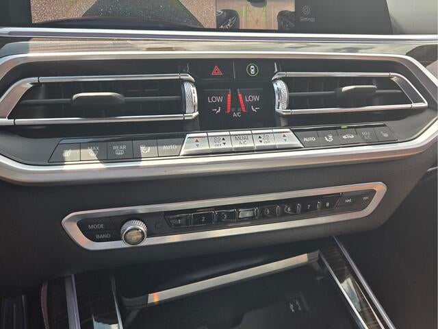 2020 BMW X7 M50i M50i