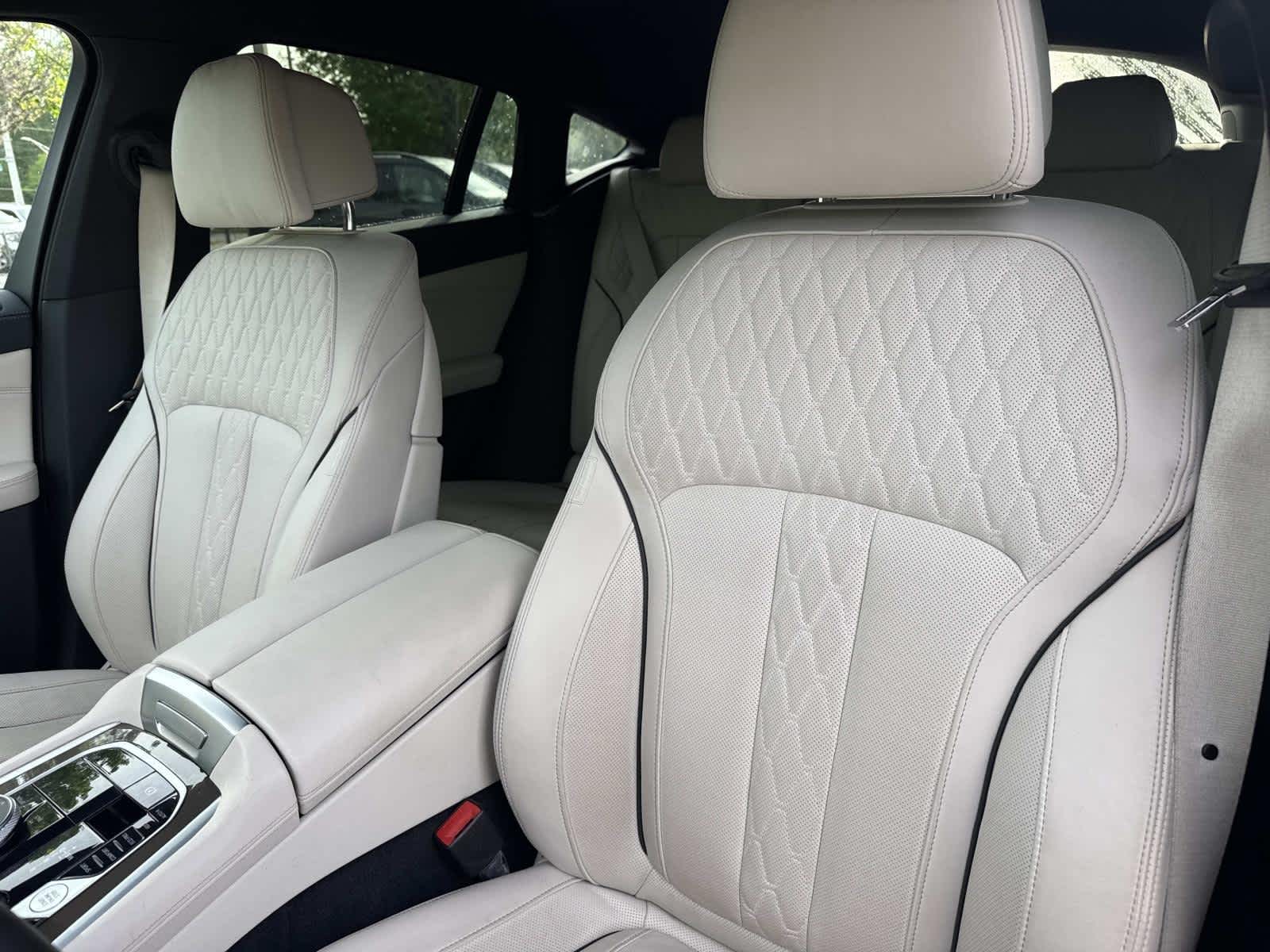 2023 BMW X6 xDrive40i xDrive40i