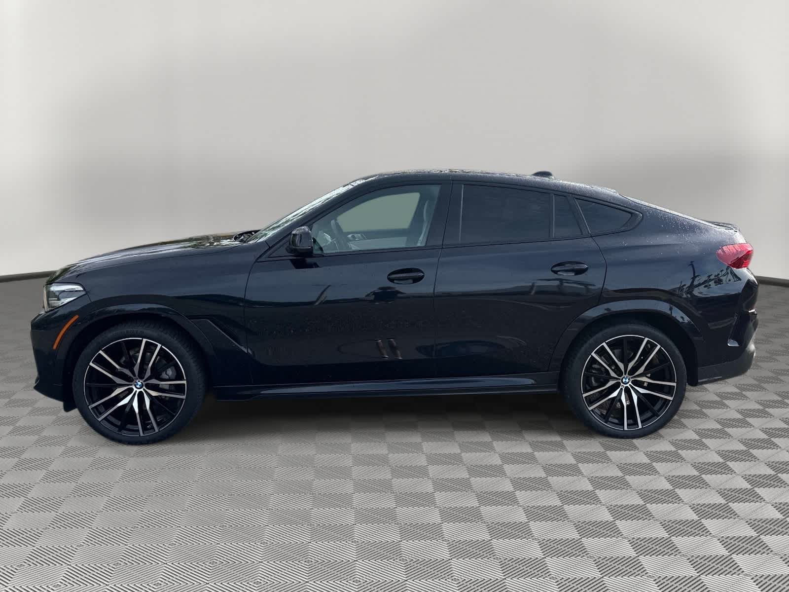 2023 BMW X6 xDrive40i xDrive40i
