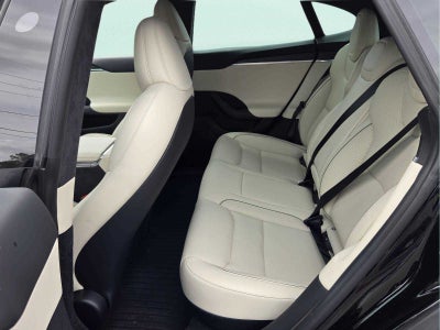 2023 Tesla Model S Plaid