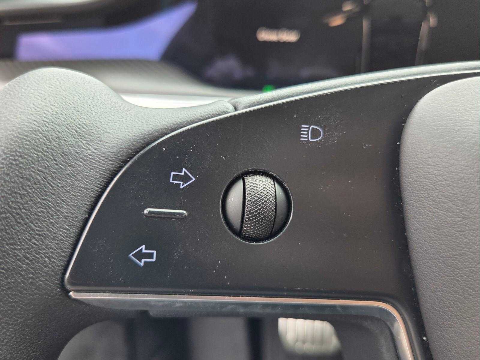 2023 Tesla Model S Plaid