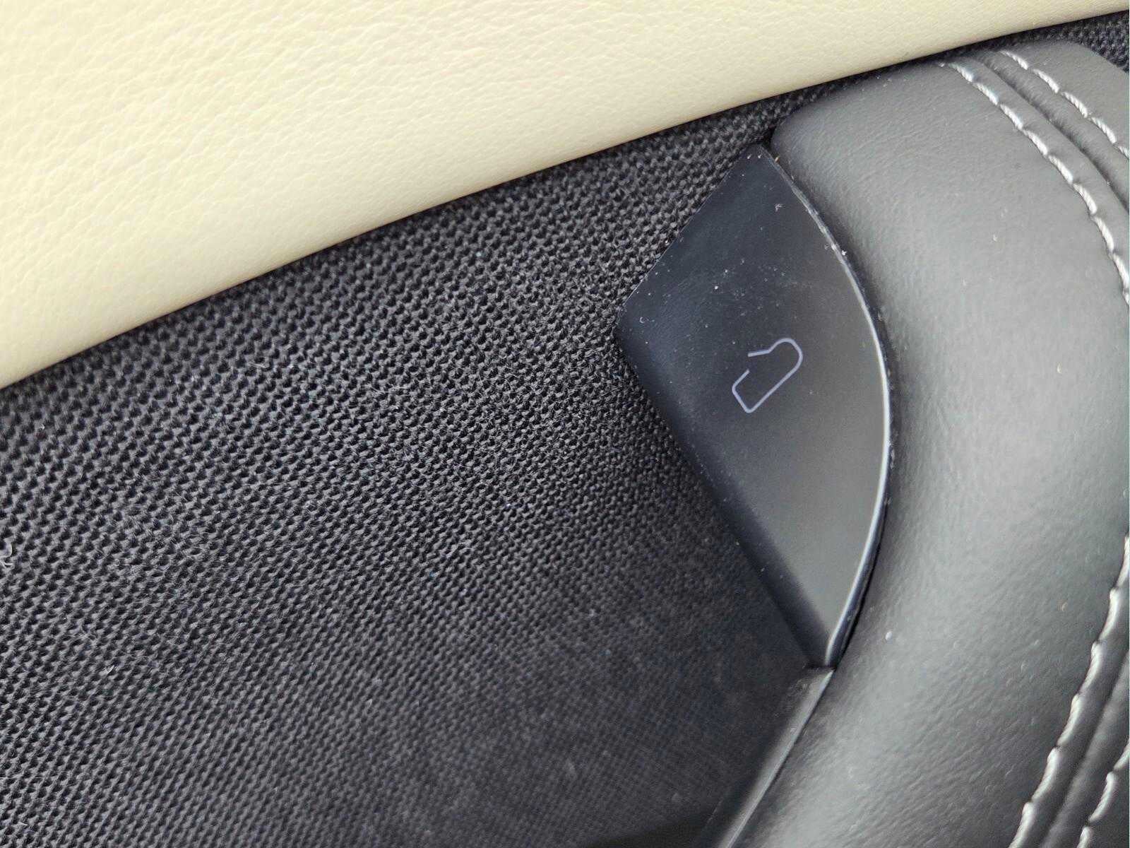 2023 Tesla Model S Plaid