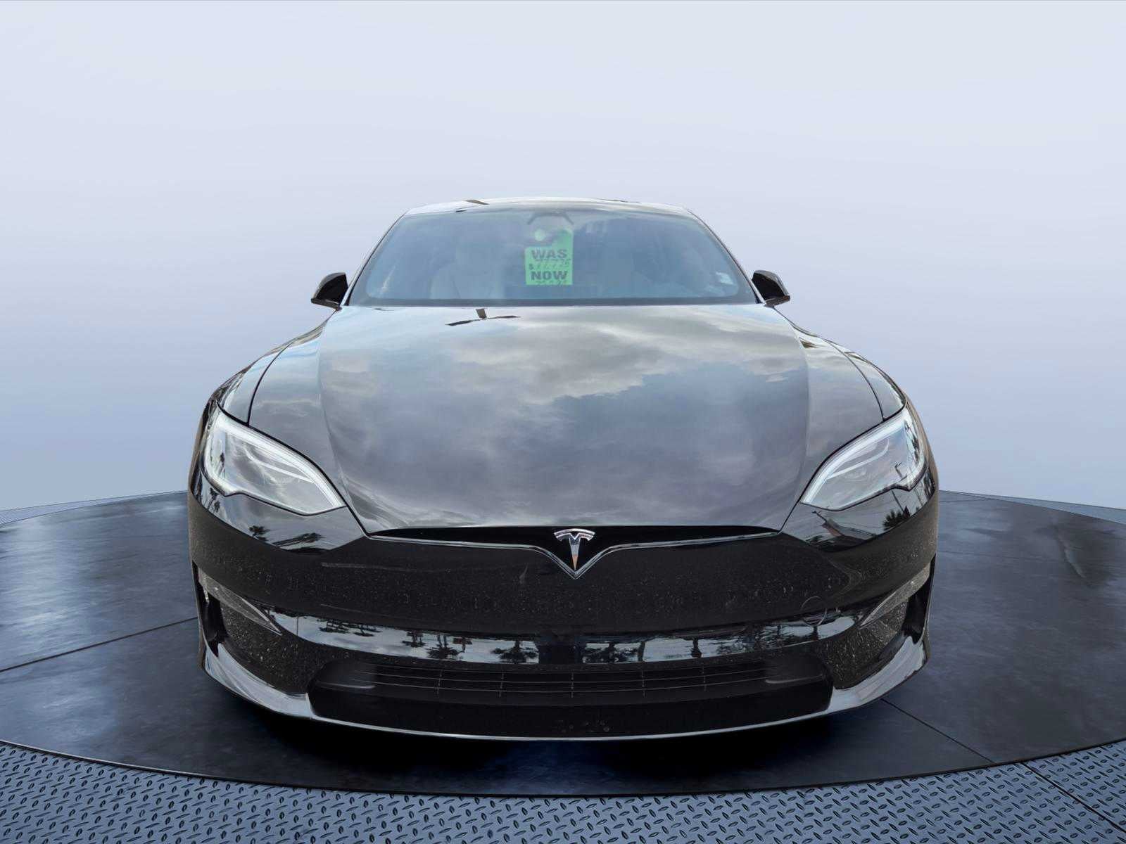 2023 Tesla Model S Plaid