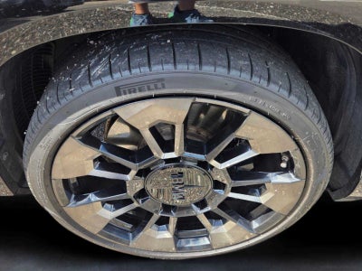 2023 BMW XM Base