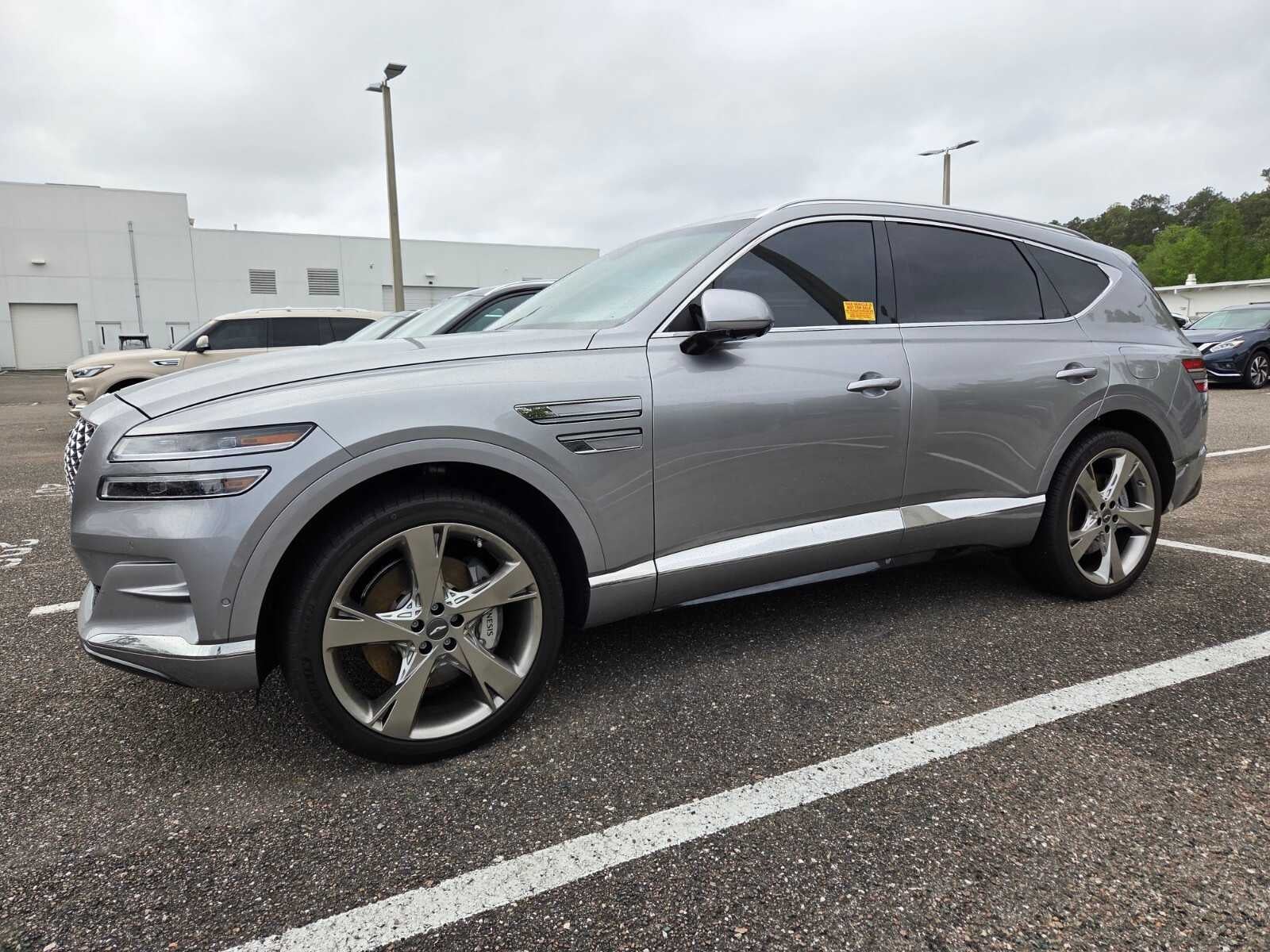 2024 Genesis GV80 Base