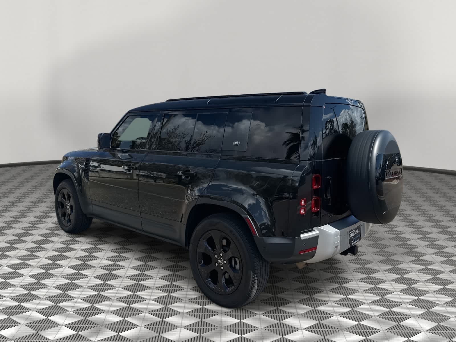2020 Land Rover Defender SE