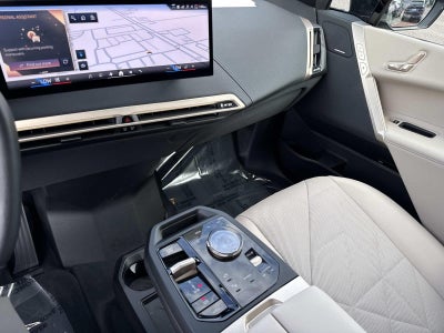 2025 BMW iX xDrive50