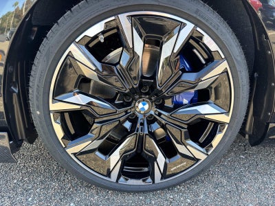 2026 BMW 5 Series 550e xDrive