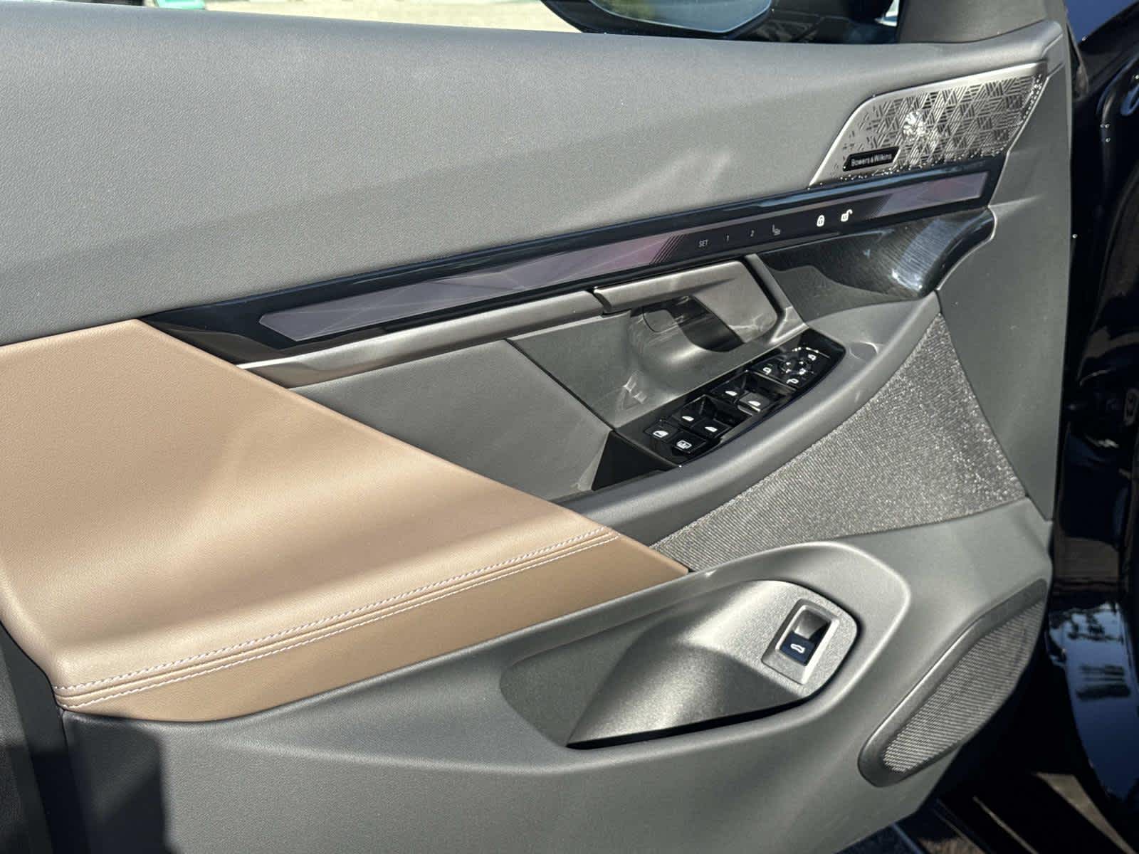 2026 BMW 5 Series 550e xDrive