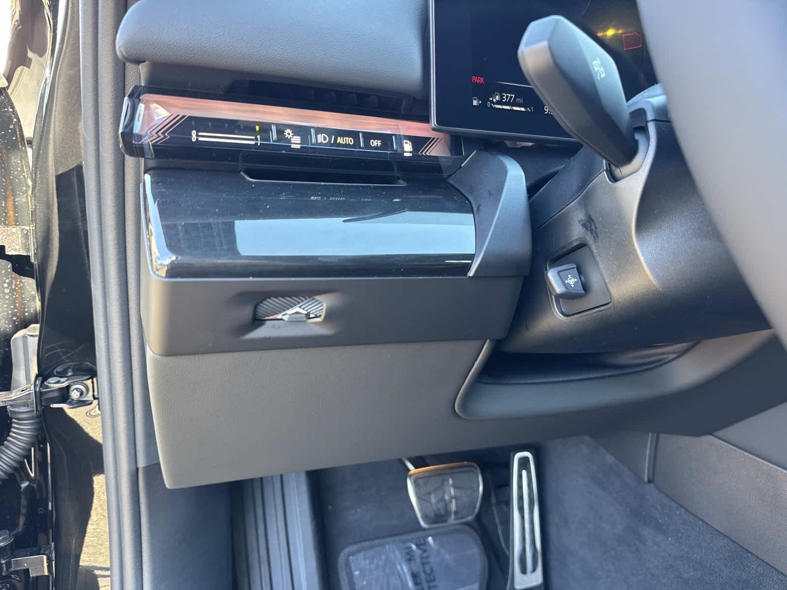 2026 BMW 5 Series 550e xDrive