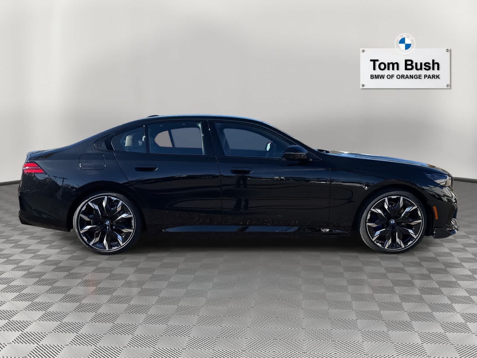 2026 BMW 5 Series 550e xDrive