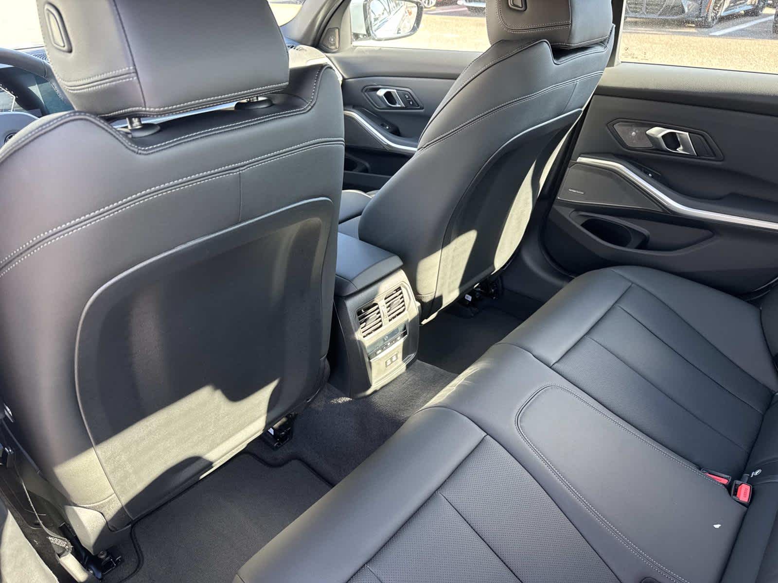 2026 BMW 3 Series 330i