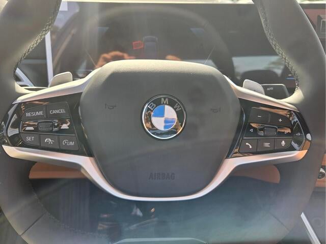 2026 BMW 330i 330i