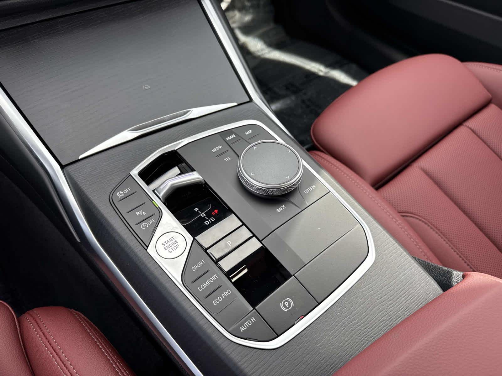 2026 BMW 3 Series 330i