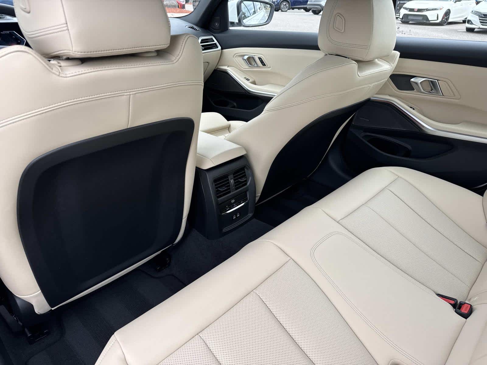 2026 BMW 3 Series 330i