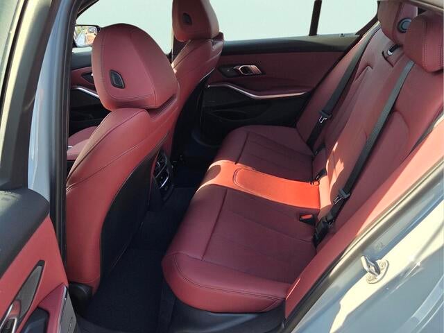 2026 BMW 330i 330i