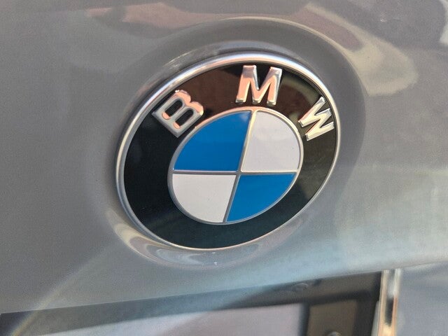 2026 BMW 330i 330i