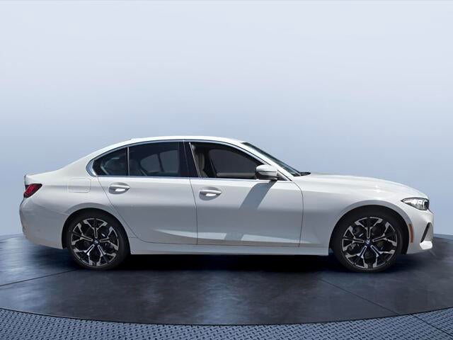 2026 BMW 330i 330i