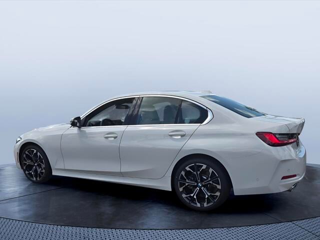 2026 BMW 330i 330i