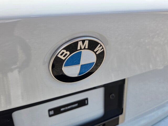 2026 BMW 330i 330i