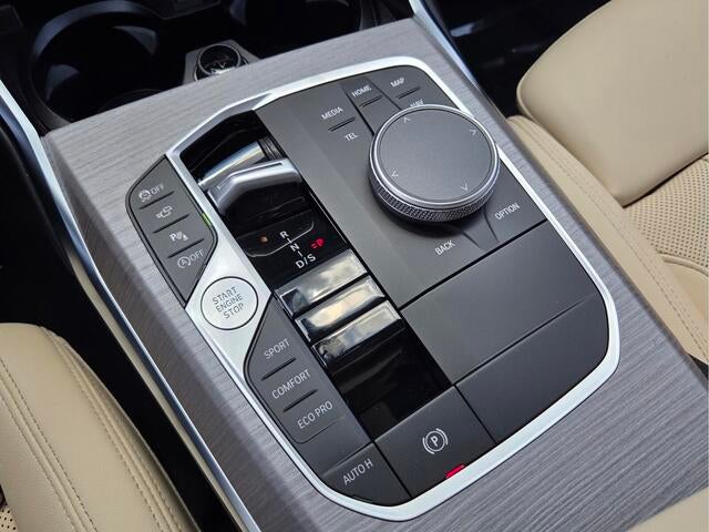2026 BMW 330i 330i