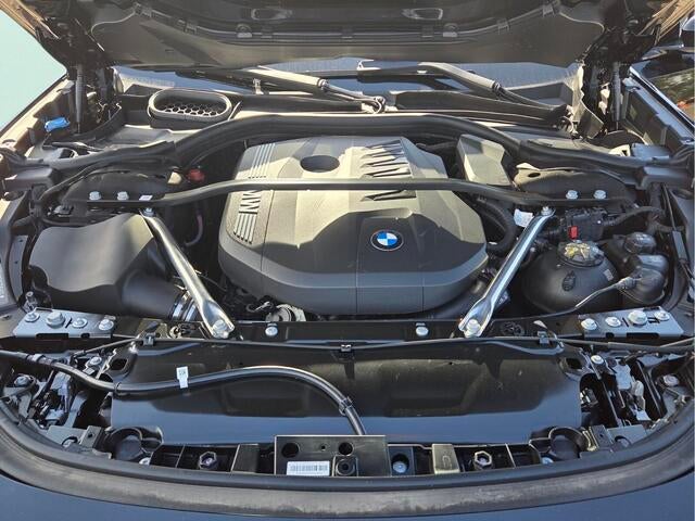 2026 BMW 740i 740i