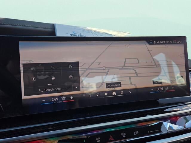 2026 BMW 740i 740i