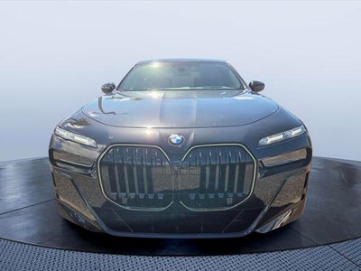 2026 BMW 740i 740i