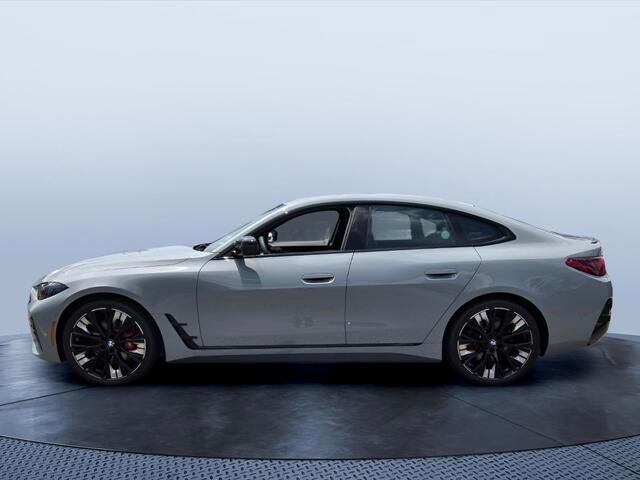 2026 BMW 430i 430i