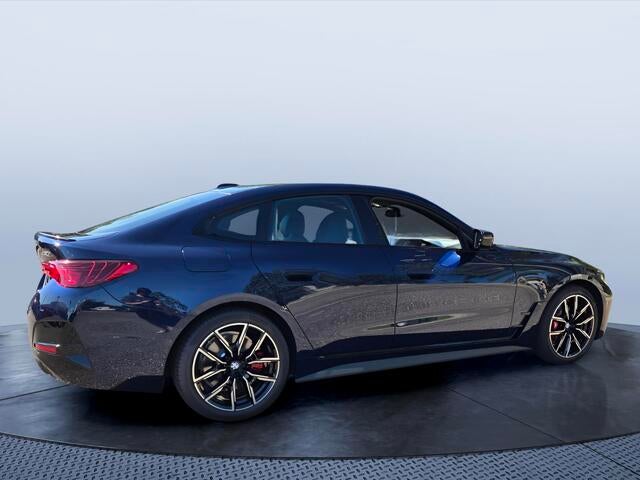 2026 BMW 430i 430i