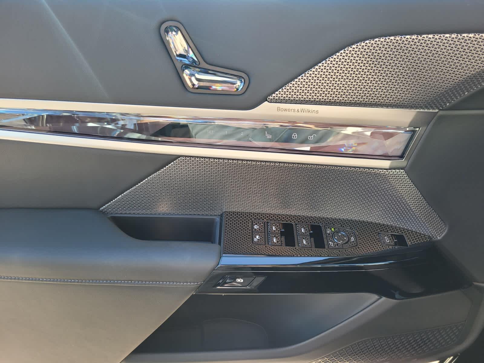 2025 BMW 7 Series 760i xDrive