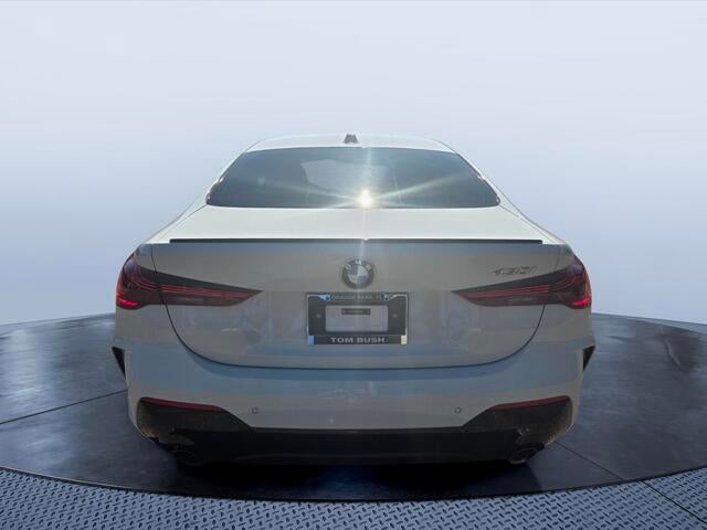 2027 BMW 430i 430i
