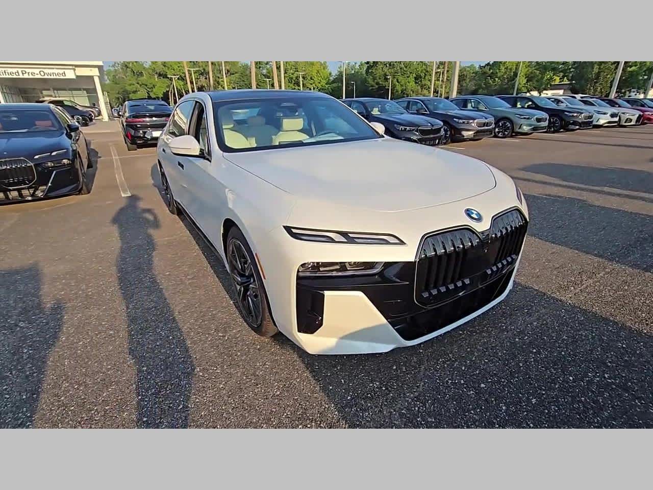 2025 BMW 7 Series 750e xDrive