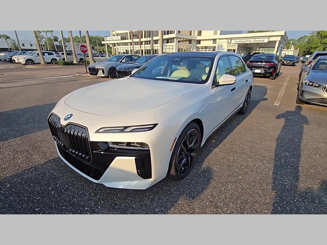 2025 BMW 7 Series 750e xDrive