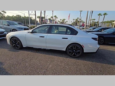 2025 BMW 7 Series 750e xDrive