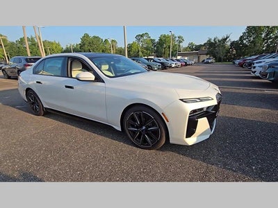 2025 BMW 7 Series 750e xDrive
